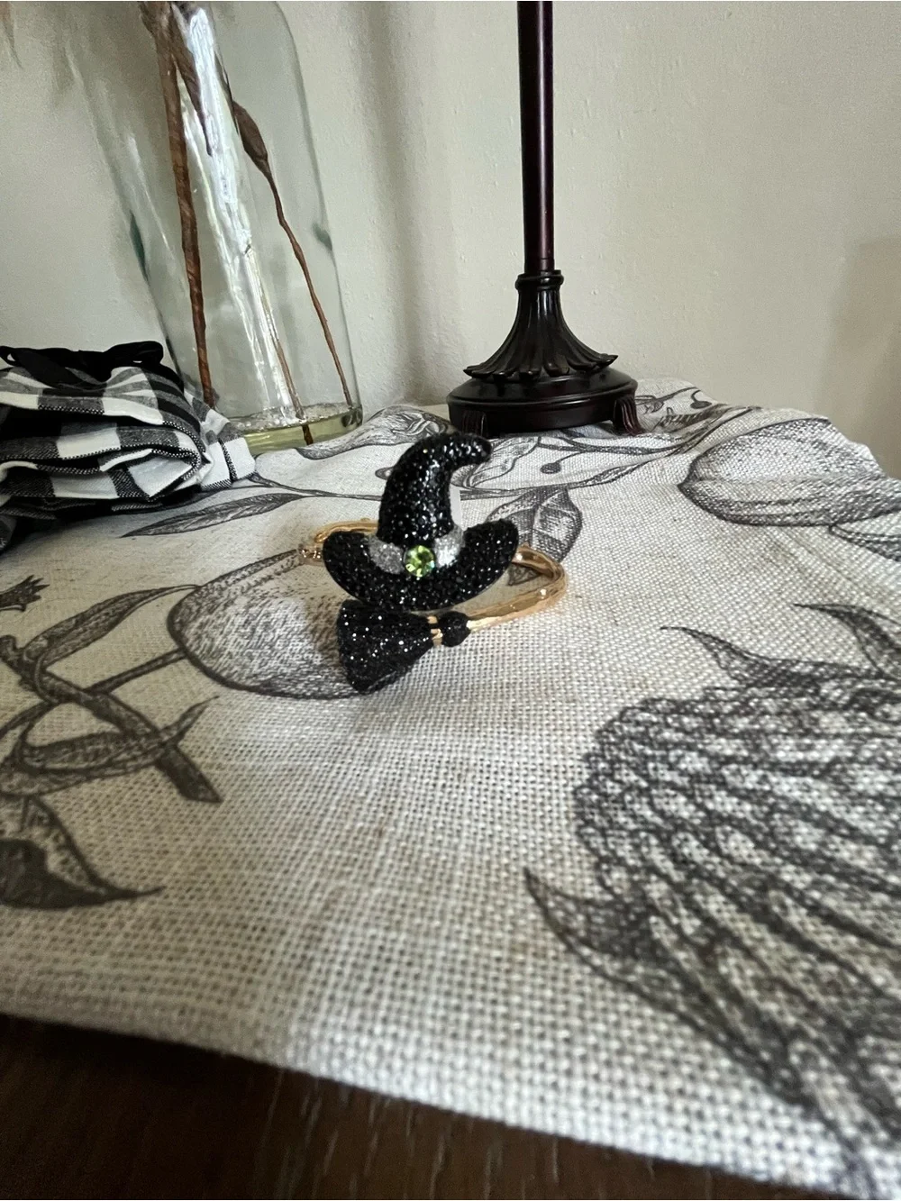 NWT Betsey Johnson Pretty Spooky Witch Hat & Broom Bangle Bracelet